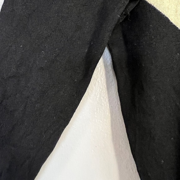 L'agence Black Cashmere Wooln Pullover Sweater Size XS Blue Gray Chevron Stripes - Picture 8 of 12